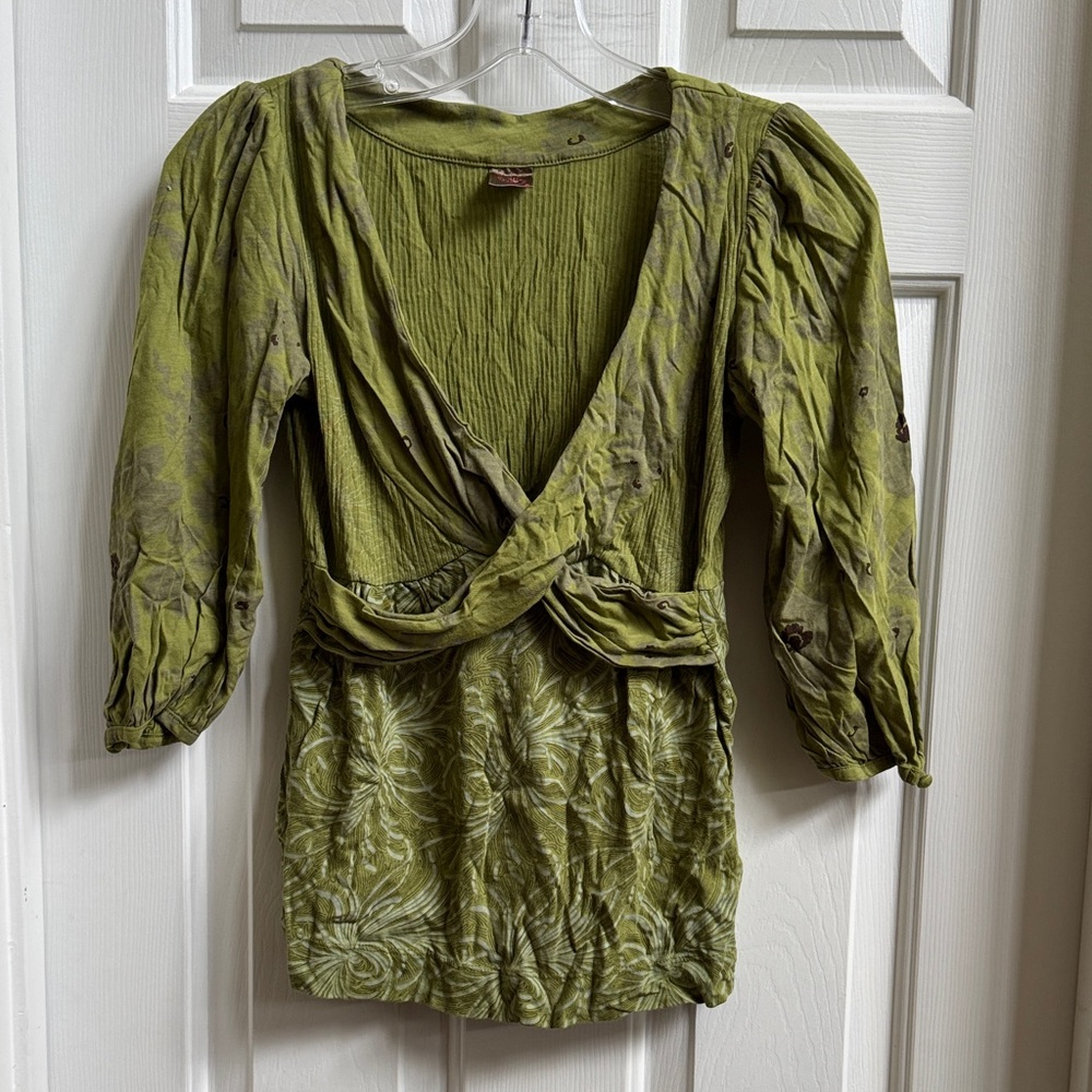 Elegant Olive Green Women's Blouse
